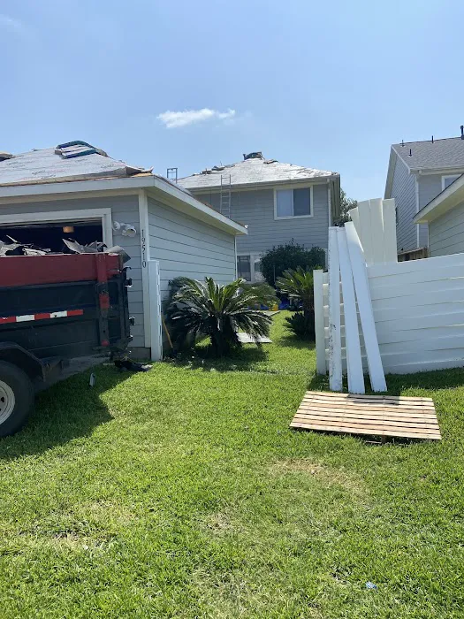 SLK Roofing & Construction Picture 8