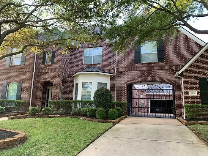 1st Choice Roofing & Construction Picture 7