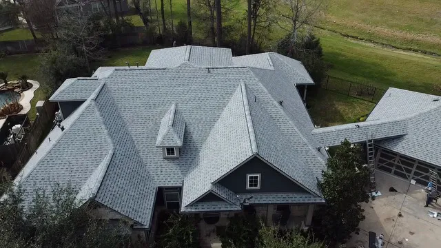 The Home Team Roofing Picture 2