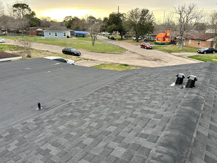 Houston Strong Roofing Company Picture 6