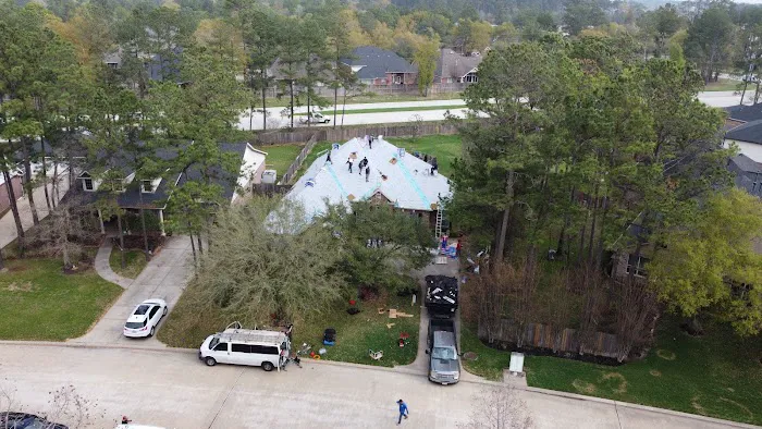 FMF Roofing and Construction, LLC Picture 3