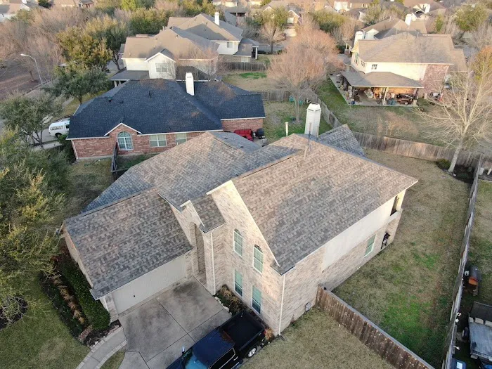 Fast & Quick Roofing Picture 5