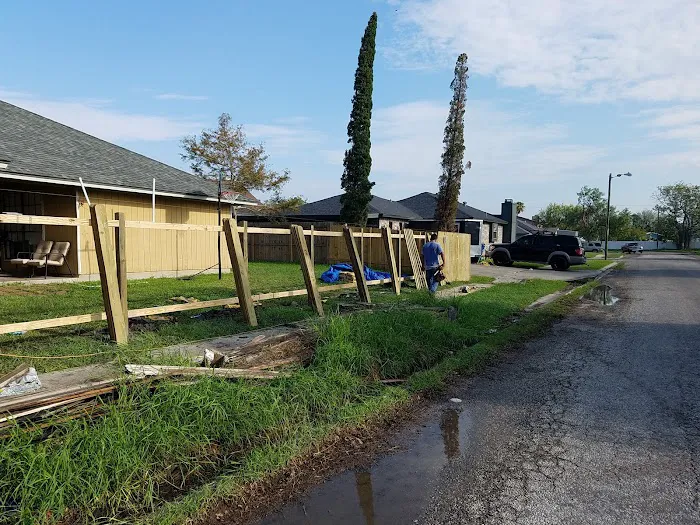 Lara's Roofing Contractor Picture 9