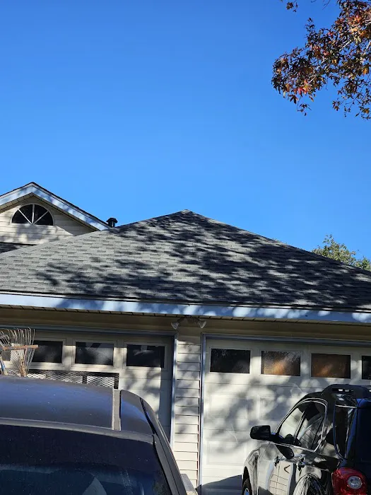 Deer Roofing, LLC Picture 1