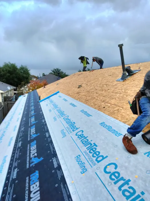 Deer Roofing, LLC Picture 3