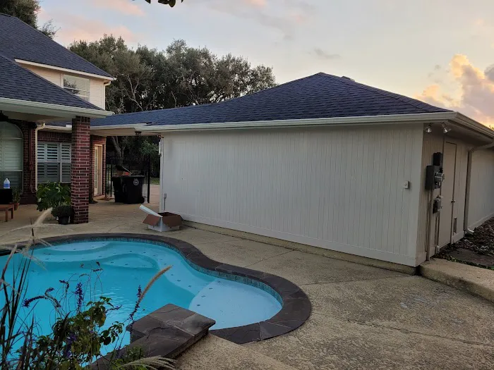 Sischo Construction Gutters & Roofing Picture 10