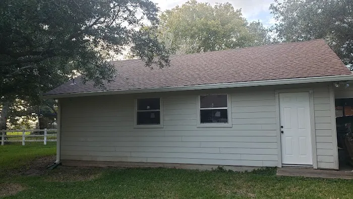 Perez Roofing & Construction Picture 9