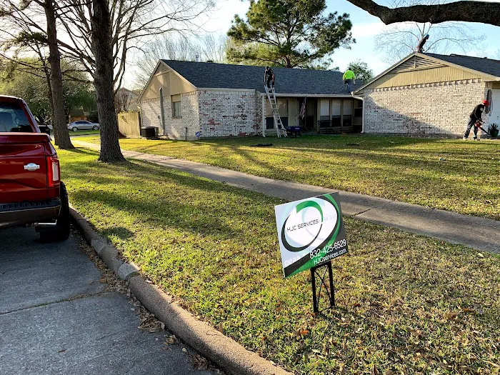 HJC Services LLC Picture 8