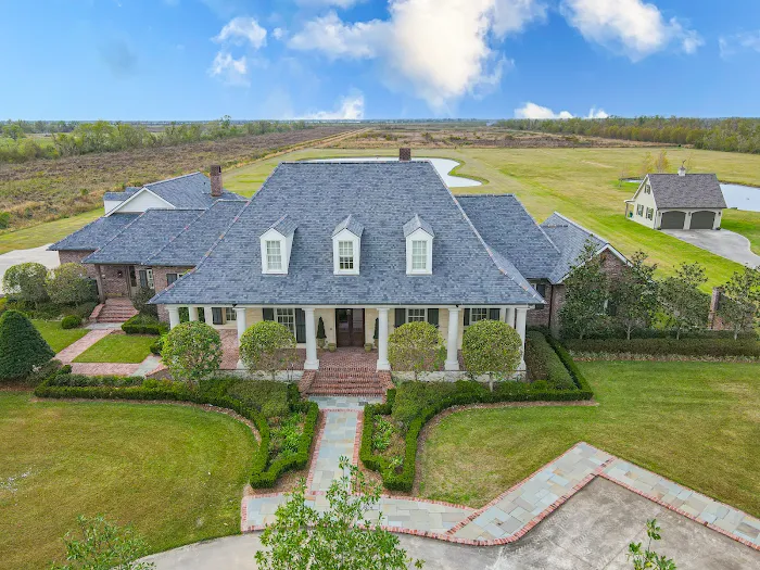 Duque Roofing Inc. Picture 6