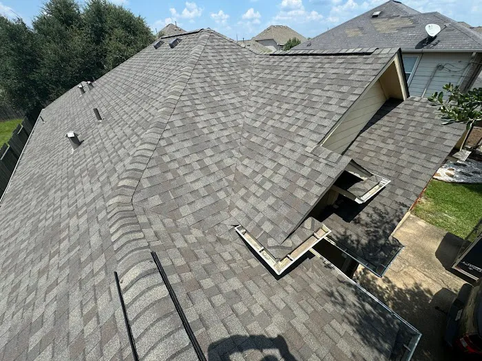 Camacho Roofing LLC Picture 3