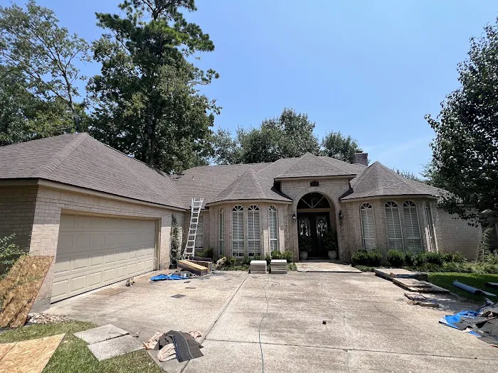 Rejuven8 Roofing and Restoration Picture 2