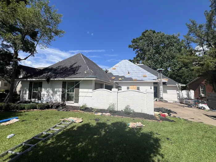 Rejuven8 Roofing and Restoration Picture 10