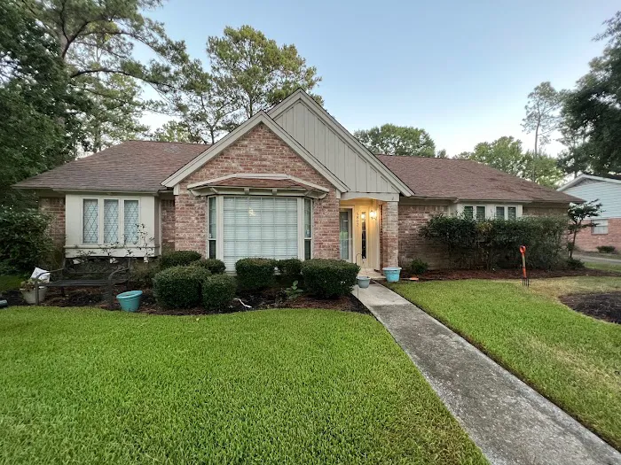 Homeward Roofing & Exteriors Picture 7