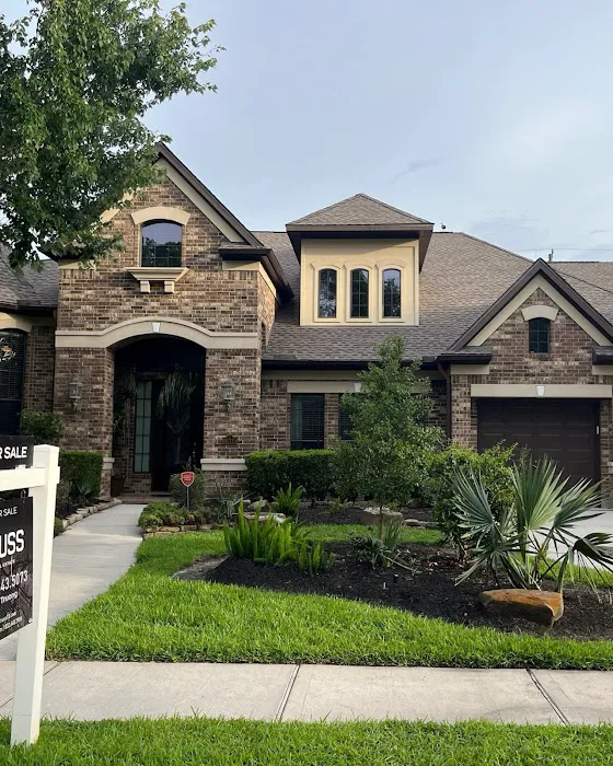 Adams Roofing, LLC Picture 1