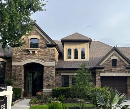 Adams Roofing, LLC