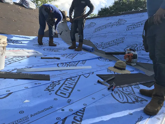 Weatherly Roofing & Construction Picture 2