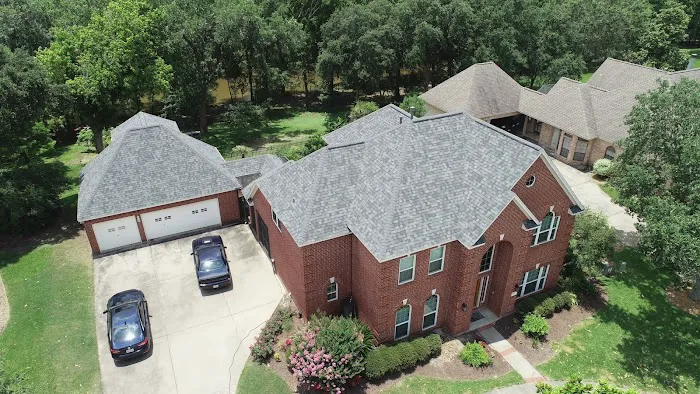 Brazosport Roofing, LLC Picture 2