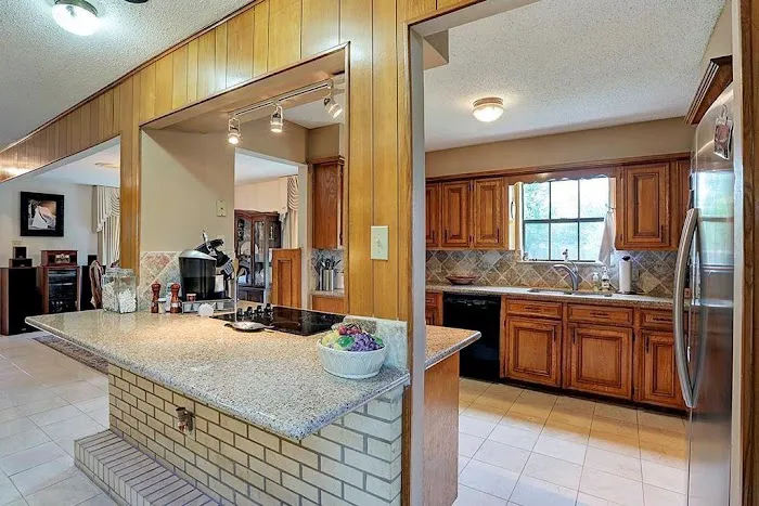 Guaranteed Roofing & Remodeling Picture 9