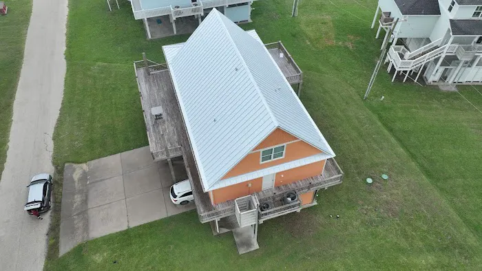 Windstorm Wizards Roofing Picture 2