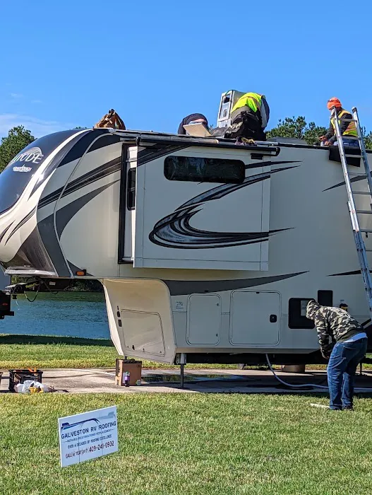 Galveston RV Roofing Picture 4