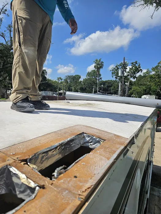 Galveston RV Roofing Picture 10
