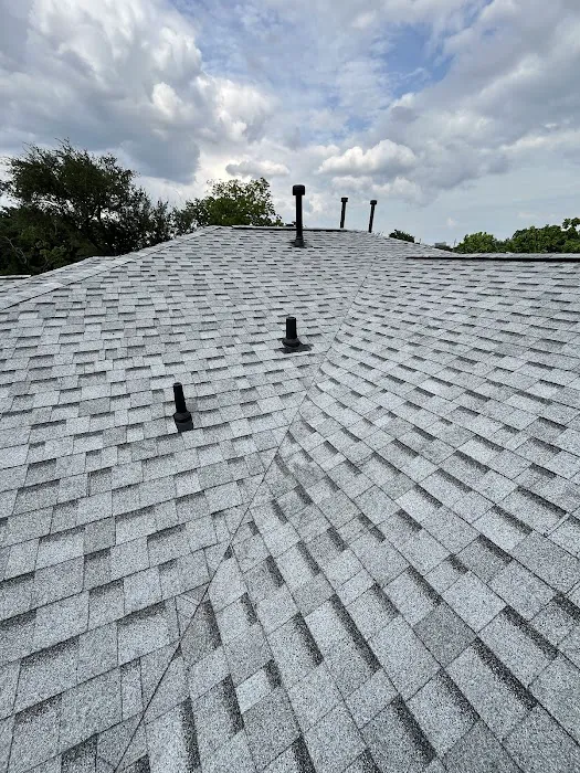 Falcon Roofing & Restoration Picture 2
