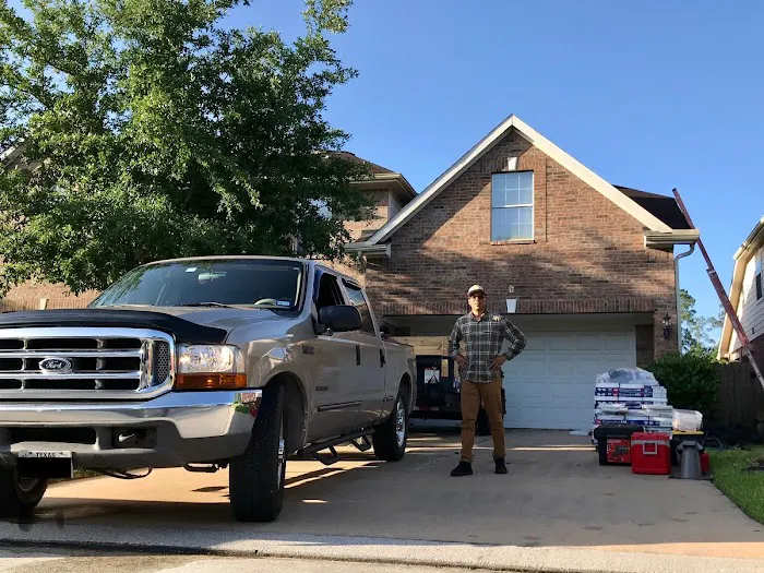 Royal Roofing and Remodeling Picture 1