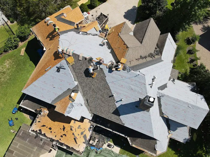Royal Roofing and Remodeling Picture 9
