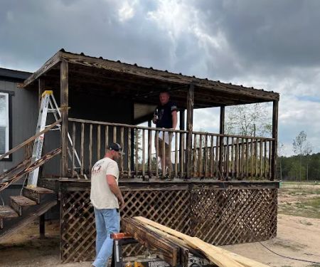 Primetime Roofing and Exteriors LLC