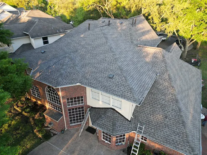 Serve Roofing Picture 4