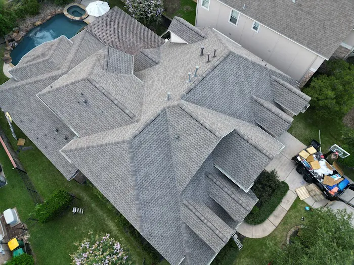 Serve Roofing Picture 3