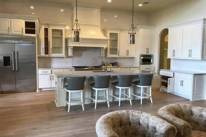 AMW Construction & Roofing Picture 2