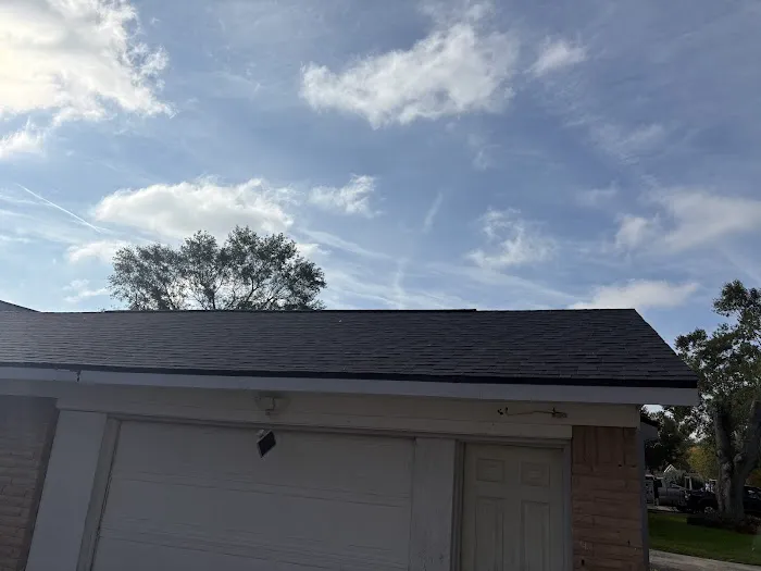 RJ BROTHERS CONTRACTORS AND ROOF Picture 4