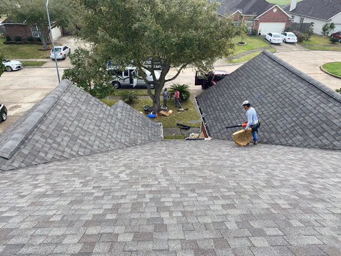 Capstone Roofing & Construction Picture 4
