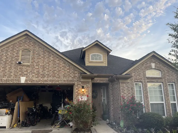 Petrus Roofing and Solar Picture 1