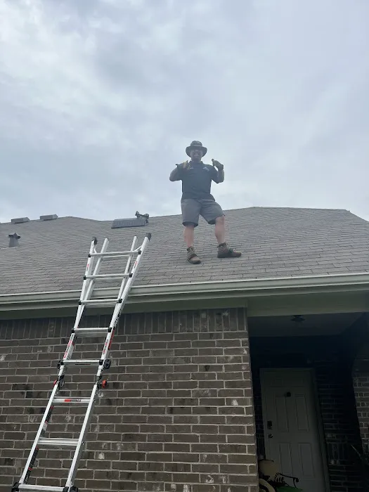 Aiga Roofing and Construction Picture 3