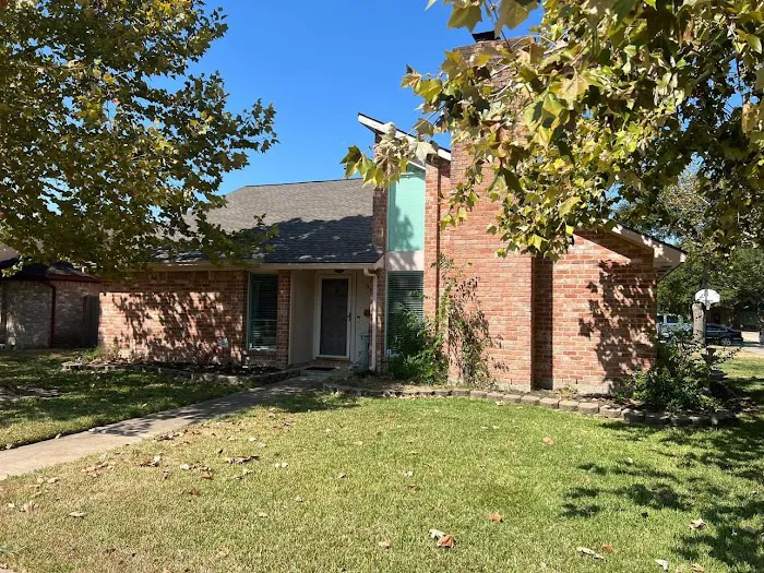 Aiga Roofing and Construction Picture 6