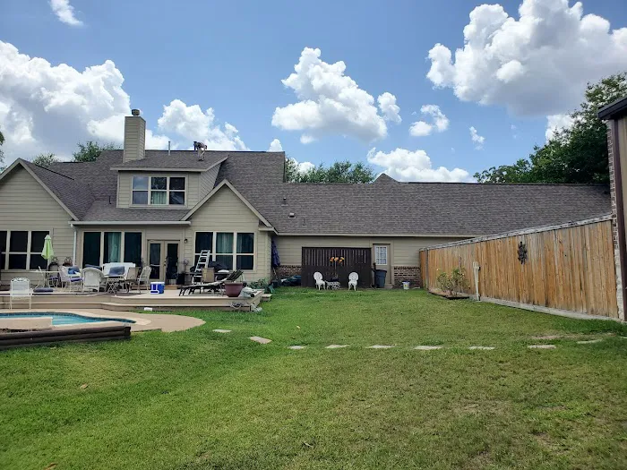 ML Roofing, LLC Picture 4