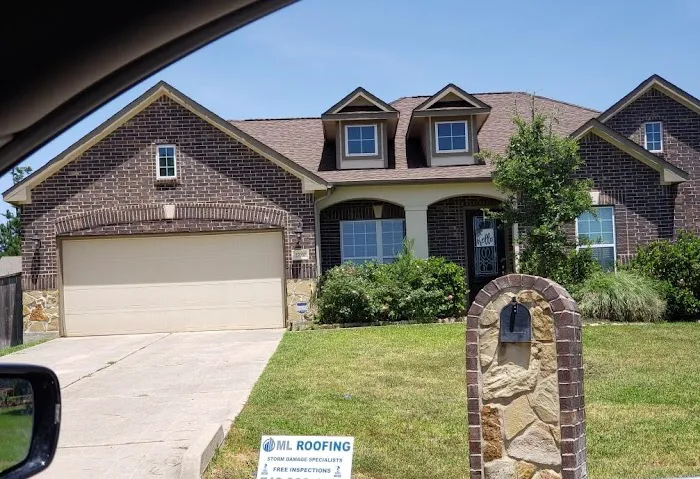 ML Roofing, LLC Picture 3