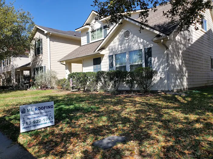 ML Roofing, LLC Picture 6