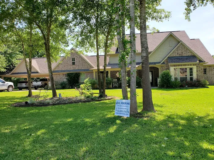 ML Roofing, LLC Picture 1