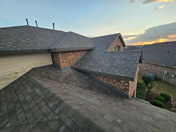 Jerrys Roofing Picture 2