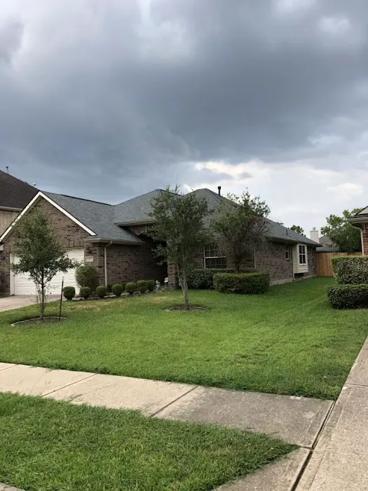 PRA Roof Contractors, INC Picture 2