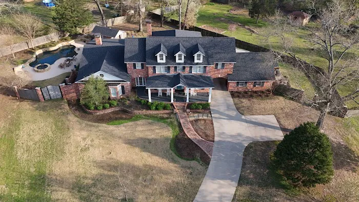 Claimwarden Roofing Picture 1