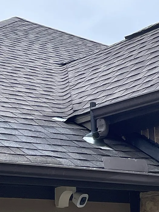 Aires Roofing & Construction LLC Picture 4