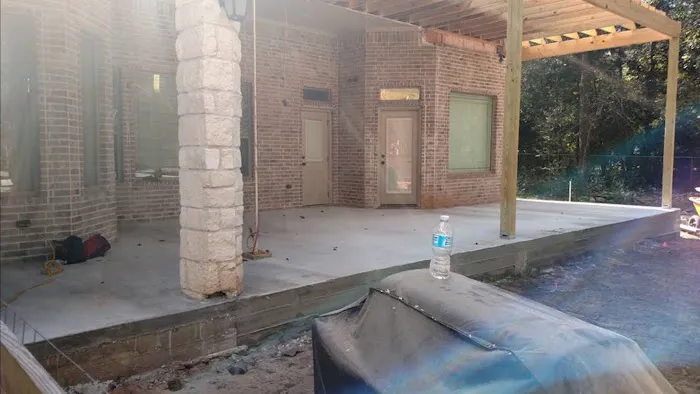 Reynolds Roofing & Home Renovation Picture 10