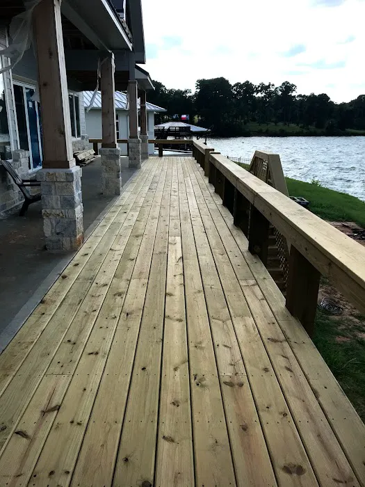 M & D Roofing Picture 2