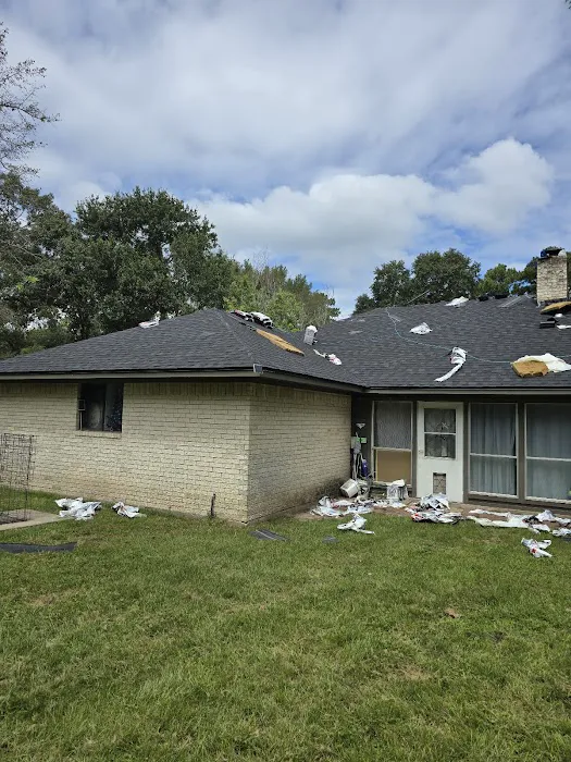Hurricane Roofing Group Picture 1