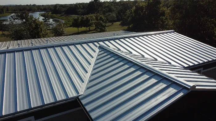 Blue Truss Picture 7