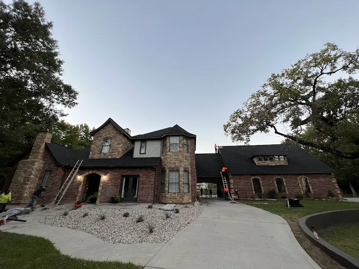 V&D Professional Roofing Picture 1